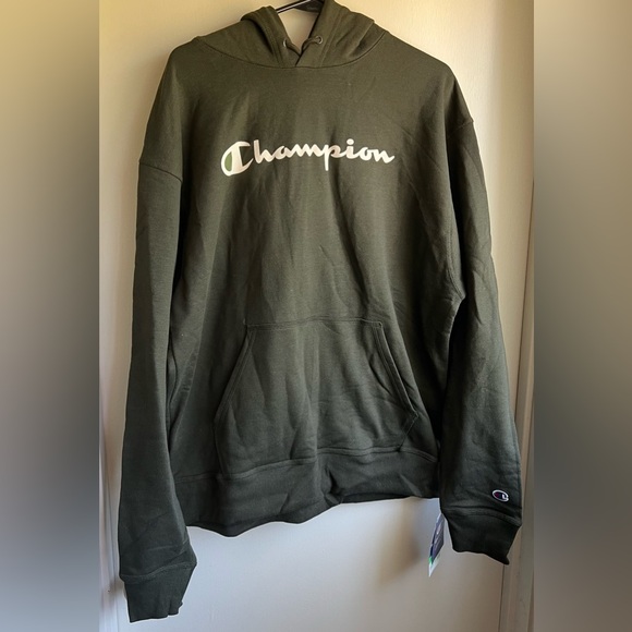 NWT Champion Hoodie with Classic Logo - Picture 1 of 3